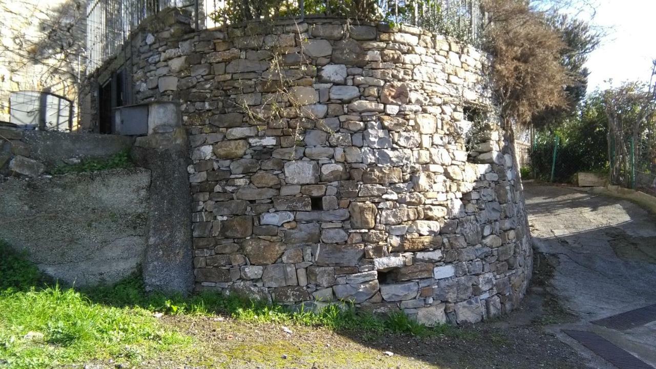 Alloggio Basilico Diano San Pietro Bagian luar foto